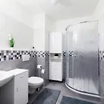 Mountain Klinovec Hexagon דירה