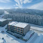 Mountain Klinovec Hexagon דירה Loučná pod Klínovcem