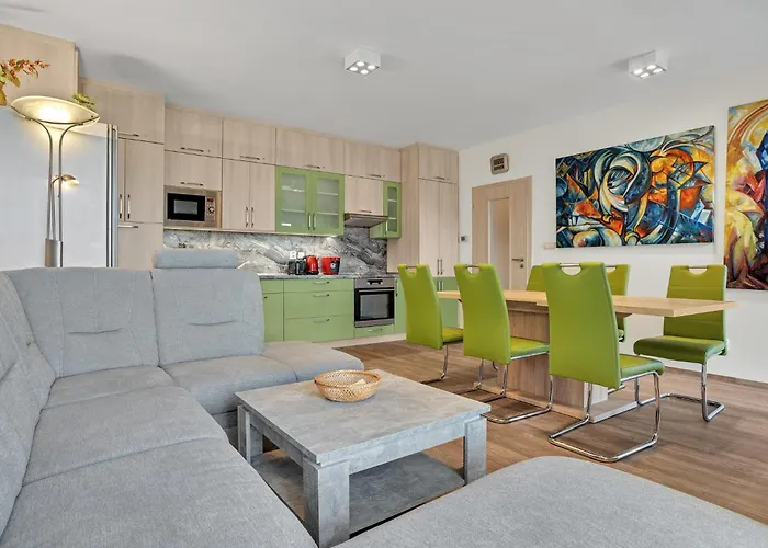 Mountain Klinovec Hexagon Apartment Loucna pod Klinovcem